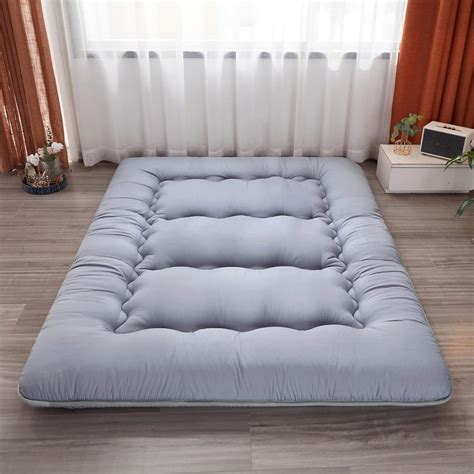 Amazon.com: Heimorn Japanese Floor Mattress, Japanese Futon Mattress ...