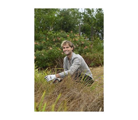 Water Wise Living - Protecting our estuaries with drought resistant ...