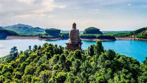 Private Bach Ma National Park Tour & Do Quyen Waterfalls – Full Day ...