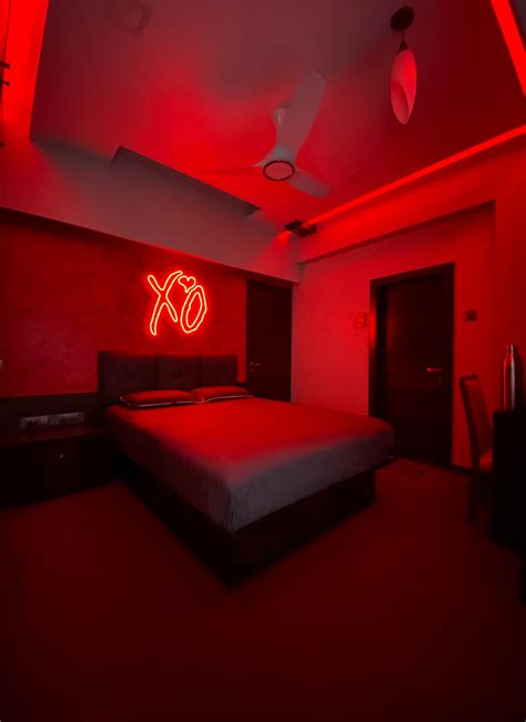Best ideas for Designing Your Bedroom with Neon Lights – Neon Attack
