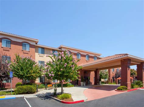Hotel near UC Davis | Holiday Inn Express & Suites Davis - University Area