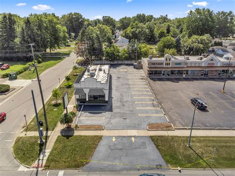 28407 Five Mile Rd, Livonia, MI 48154 | Crexi.com