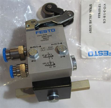 Buy Festo V/o-3-1/8-cs Stem Valve Assembly W/ Al-01 Roller Lever ...