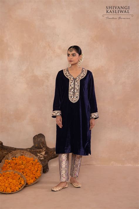 Navy Blue Velvet Kurta With Brocade Pant - Shivangi Kasliwal