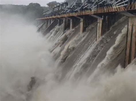 Scenic aerial views of Panam, Hadaf dams,Heavy rains in Gujarat cause ...