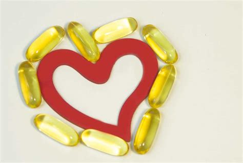 High Cholesterol: Symptoms, Causes, Diagnosis, Treatment and Prevention ...