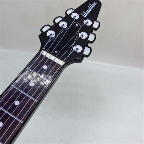 Quirky Paper Jamz Guitar in good working order(s)