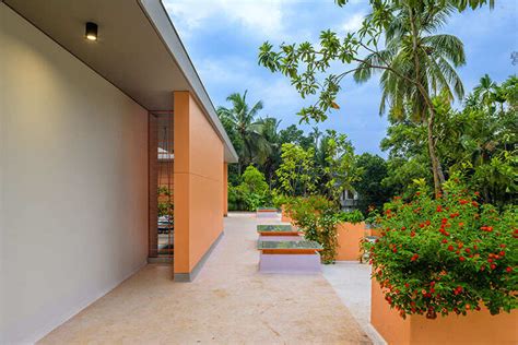 This house in Kerala embraces openness and brings nature indoors ...