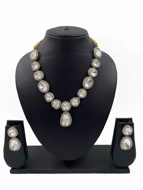 Buy Polki Necklace For Ladies And Girls Online – Gehna Shop
