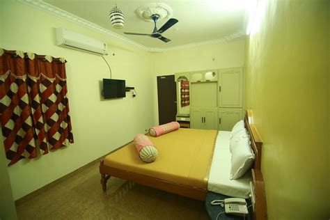 MALOOS HOMESTAY (Uthamapalayam) - Guesthouse Reviews & Photos - Tripadvisor