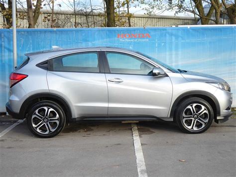 Used Honda HR-V Crossover: Buy Approved Second-Hand Models Here