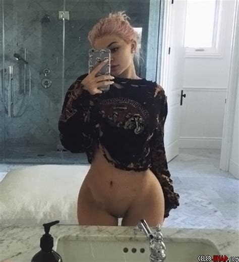 Kylie Jenner Porn Pictures Shots