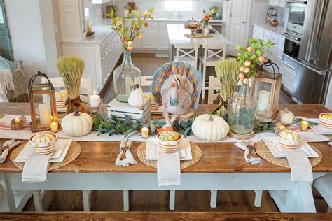 Elegant Thanksgiving Tablescapes