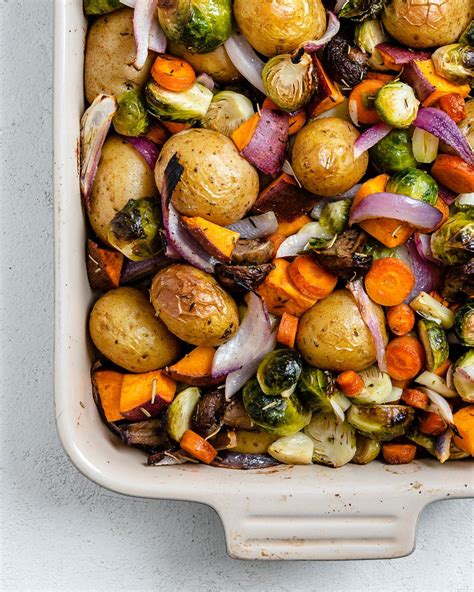 Garlic Herb Oven Roasted Vegetables - Food Sharing Vegan