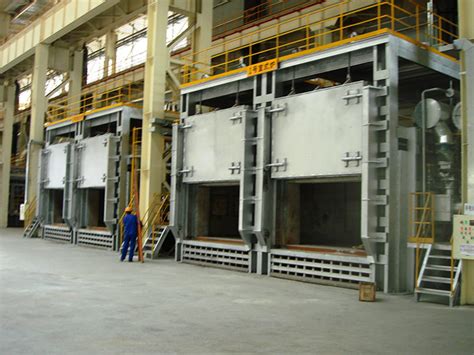 极限节能大型双门空气单蓄热室式加热炉 (天津钢管集团) -- 天津市赛洋工业炉有限公司