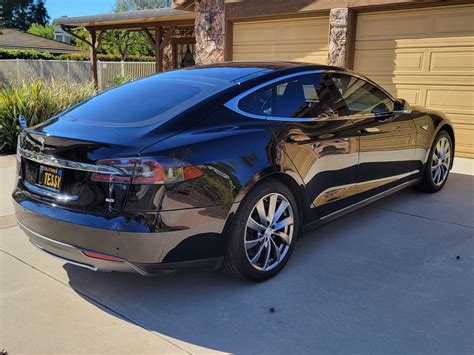 2014 Tesla Model S 85 - Find My Electric