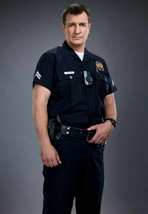 The Rookie's Nathan Fillion Works 'Smarter, Not Harder' in Season 7 ...