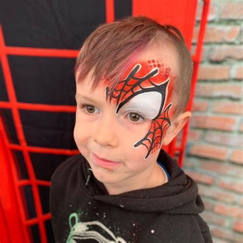 Rezultat imagine pentru Spider-Man Face Paint Tutorial