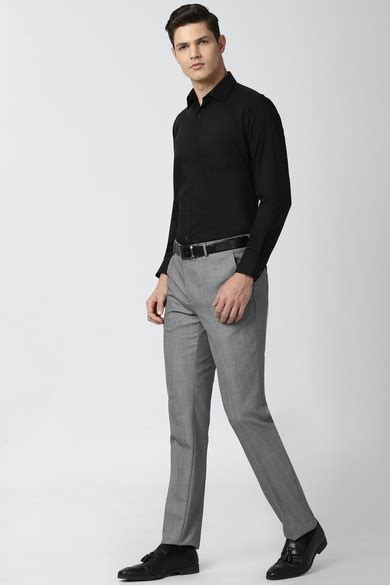 Buy Men Black Slim Fit Solid Full Sleeves Formal Shirt Online - 677638 ...