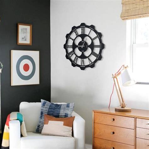 Clover Wall Clock – Saajawat