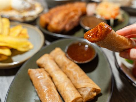 It's easy to end up staying all day at Bayan Ko Diner - Review ...