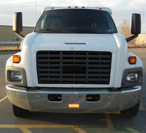 Chevy Kodiak & GMC Topkick 2003-09 C6500/7500/8500 Solid Black Bugscreen | eBay
