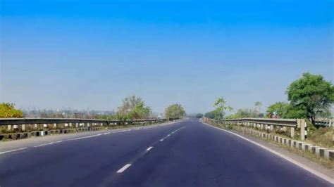 Exploring India's finest expressways: A journey through engineering ...
