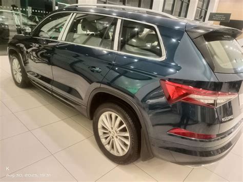 Certified Pre-Owned-Car Details