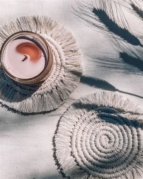 Making Macrame Coasters 的图像结果