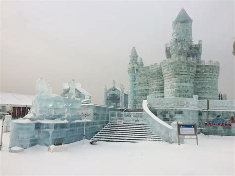 哈尔滨冰雪大世界怎么拍照好看 哈尔滨冰雪大世界拍照攻略_旅泊网