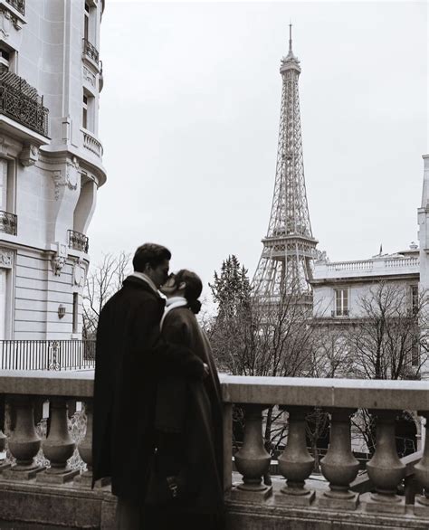 Paris, the city of love | Paris pictures, Paris, Paris couple