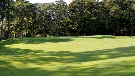 Hole Seventeen Port Course - The Captains Golf Course