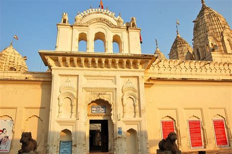 Shantinath Temple | IndiaUnveiled