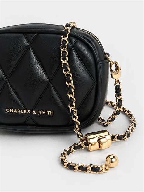 Black Arwen Quilted Mini Bag - Black - CHARLES & KEITH IN