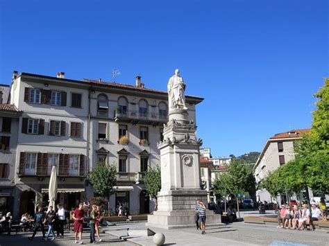 Battery inventor hails from Como! - Reviews, Photos - Monument of ...