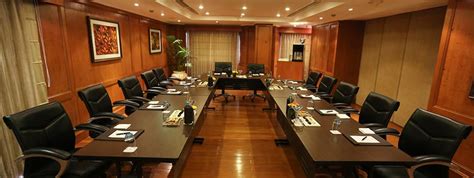 Hotels Near Delhi Airport & IGI T-3 | 5-Star Hotel Near Airport