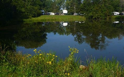 SKILLET CREEK CAMPGROUND (Baraboo) - Campground Reviews & Photos ...
