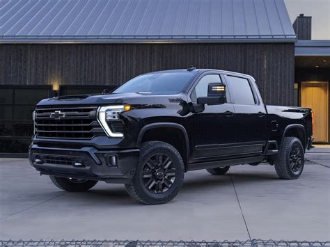 2024 Chevy Silverado HD Assist Steps Unavailable To Order