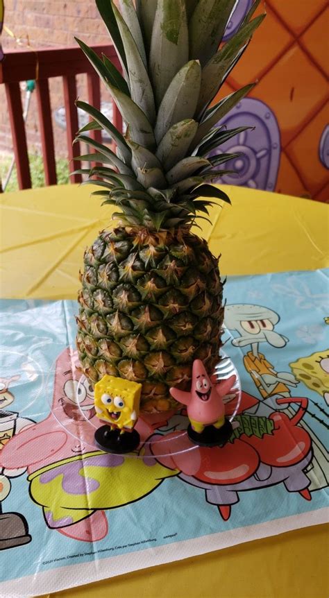 Easy spongebob centerpiece | Spongebob birthday party, Spongebob ...