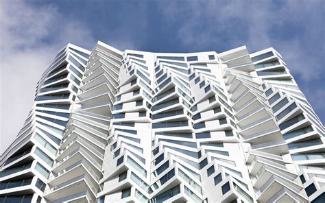 Download wallpaper 3840x2400 building, edges, architecture, facade ...