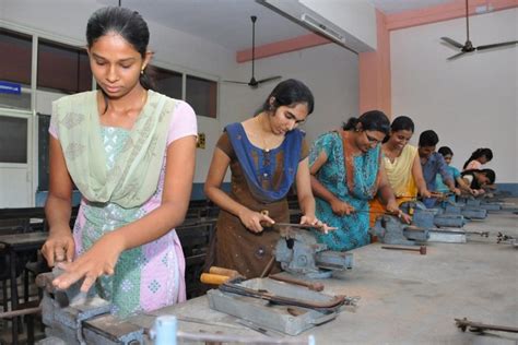 Srinivas University Mangalore Campus: Photos, Virtual Tour