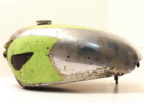 Petrol tanks | BRITISH Only Austria Fahrzeughandel GmbH