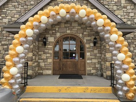 How To Decorate A Circle Arch With Balloons at Ione Roberts blog