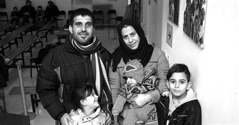 IOM Welcomes Milestone as 10,000 Asylum Seekers Relocated from | IOM Greece