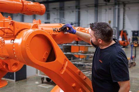 KUKA Robotics 的图像结果