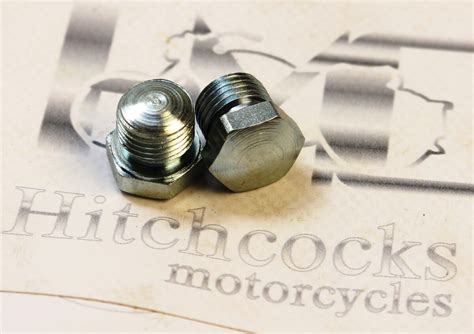 PRIMARY CHAINCASE OIL PLUG