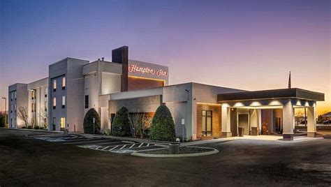 HAMPTON INN SPRINGFIELD - Hotel Reviews, Photos, Rate Comparison ...