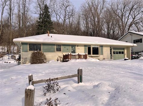 1108 Hawthorne St, Red Wing, MN 55066 | Homes.com