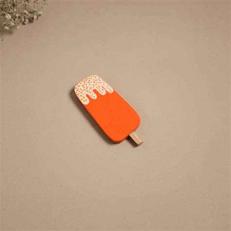 Popsicle - Kerala Mural Handpainted Bamboo Fridge Magnet