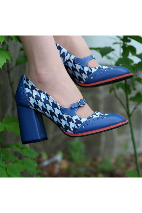 White leather women's boots round toe heel party casual shoes for ladies